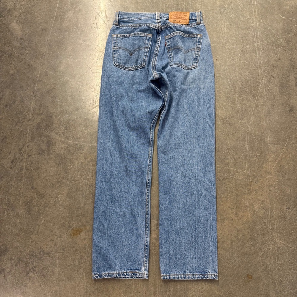 Vintage Levis 501 Women Medium Wash Straight Leg Button Fly Jeans W28 L28 USA